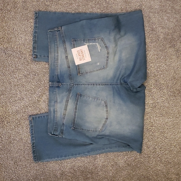 Hi-Rise Relaxed Straight Leg Jeans Denim - Picture 3 of 4